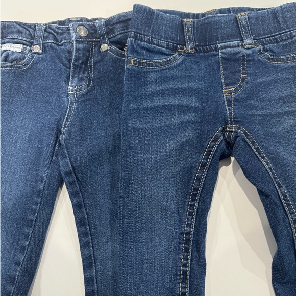 $3/$20 Girls Toddler Calvin Klein and Oshkosh Blue Denim Jeans - Picture 2 of 11